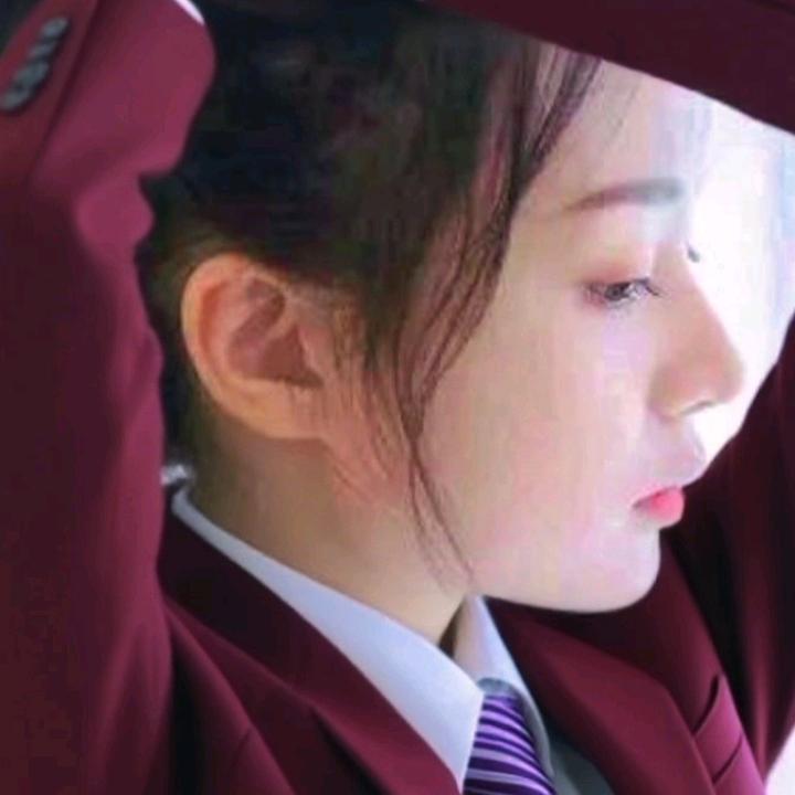 周萌萌