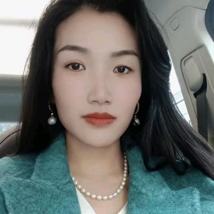 灿灿