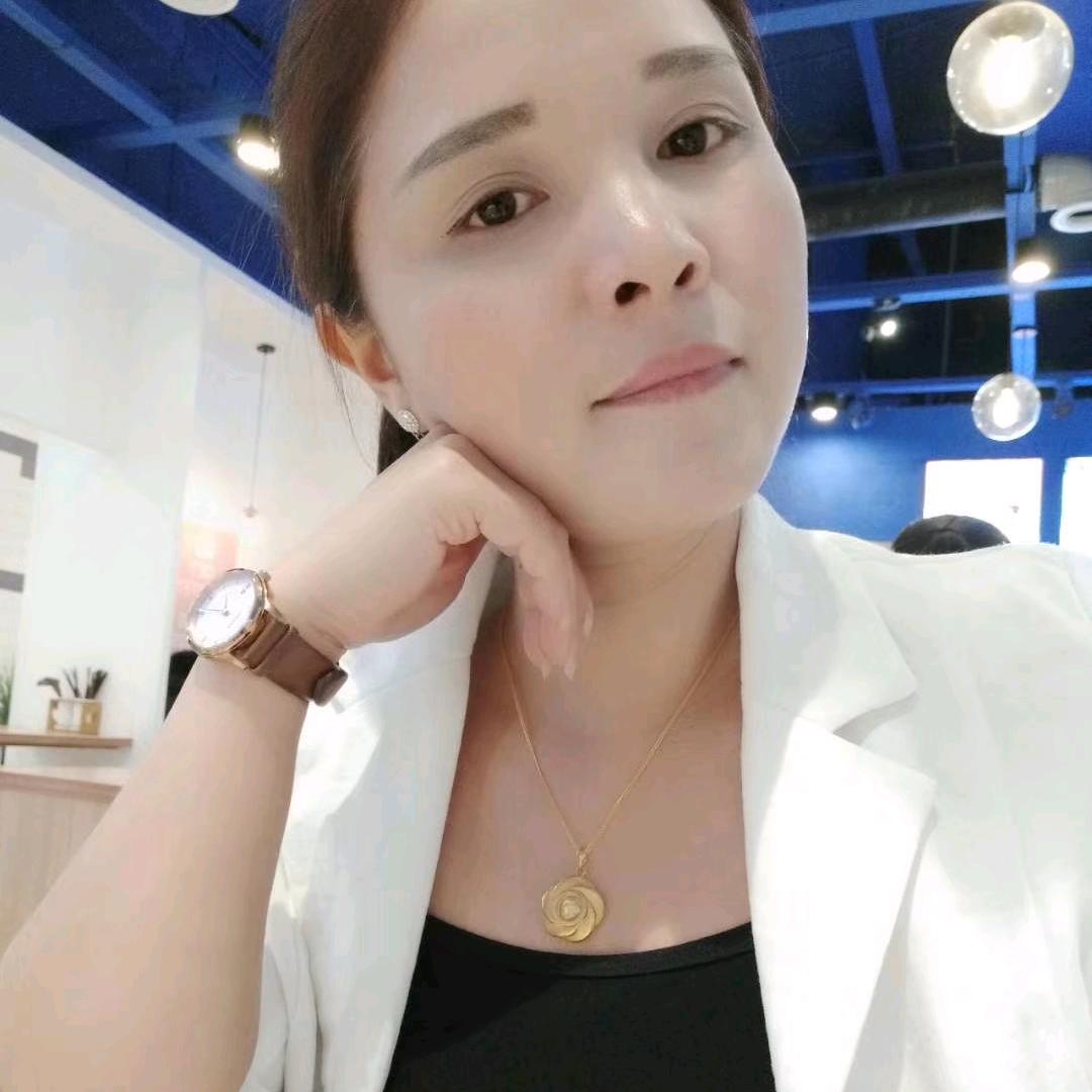 单身妈妈（伍姐