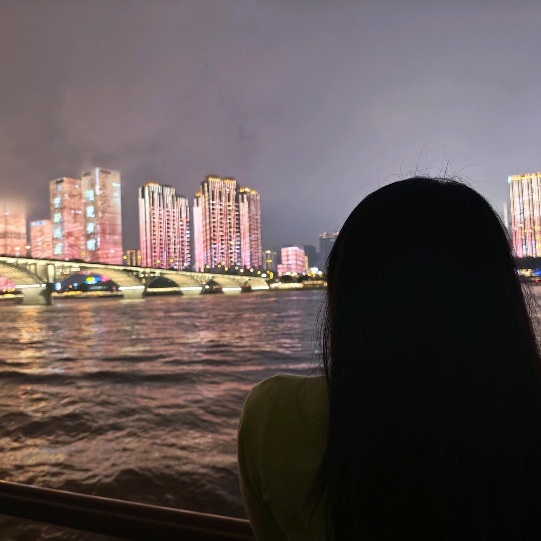 蜜枣咯