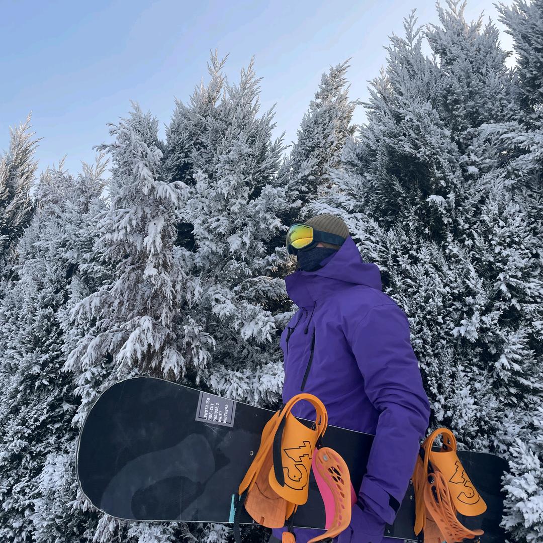 老莫、滑雪桨板羽毛球
