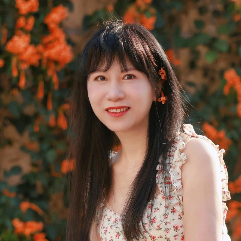 Olivia明明吖