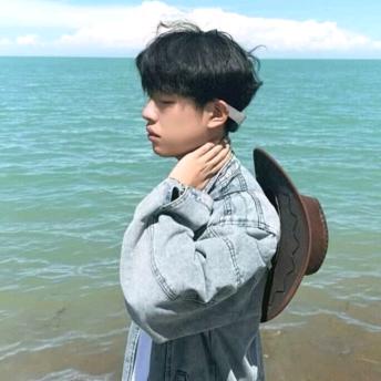 杨小米🤴🏻