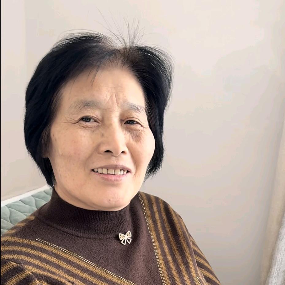润润奶奶