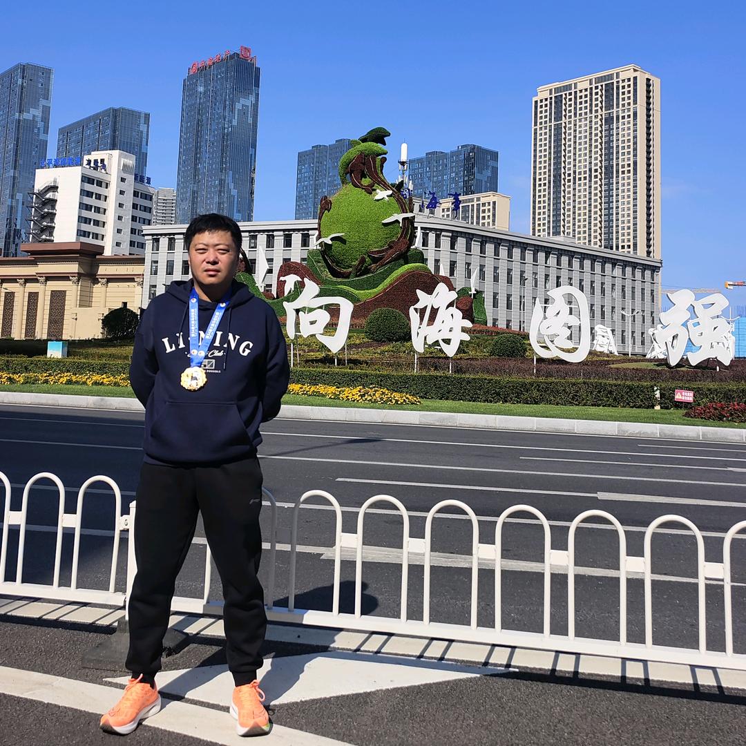 左手小樱桃