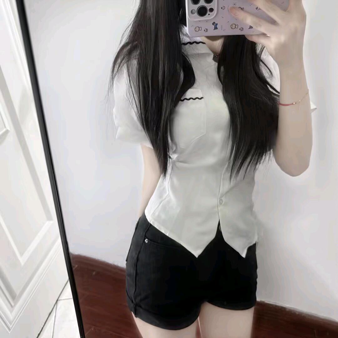 945577605