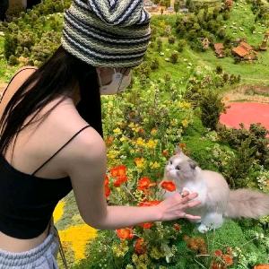 草莓乳.