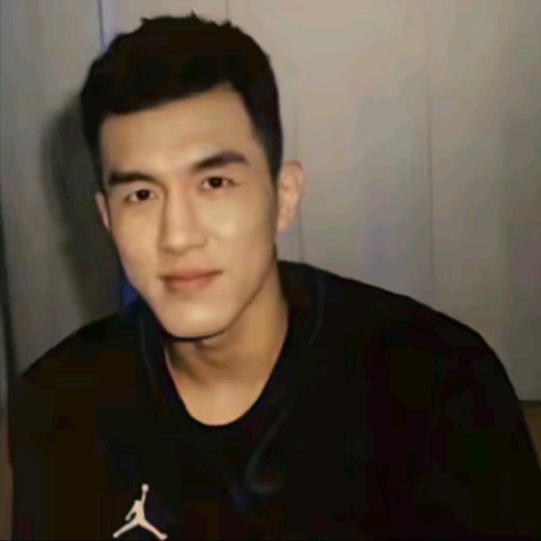 西普赛吴彦祖