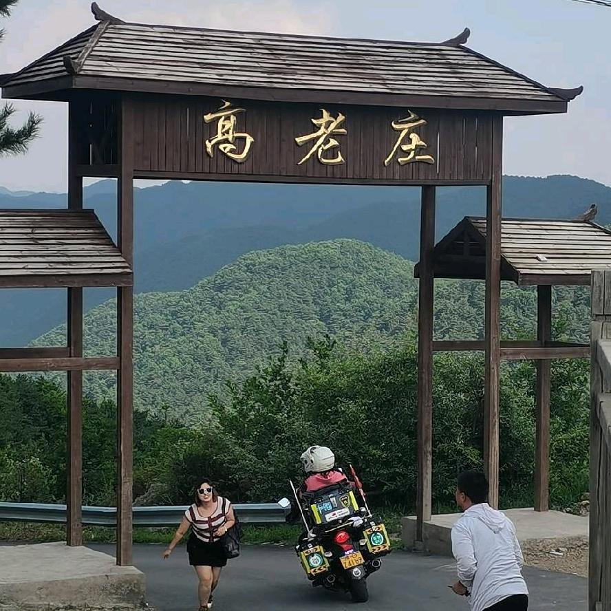 春暖花开……一个人的生活
