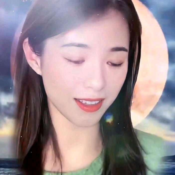 韦韦一笑(✿◠‿◠)、