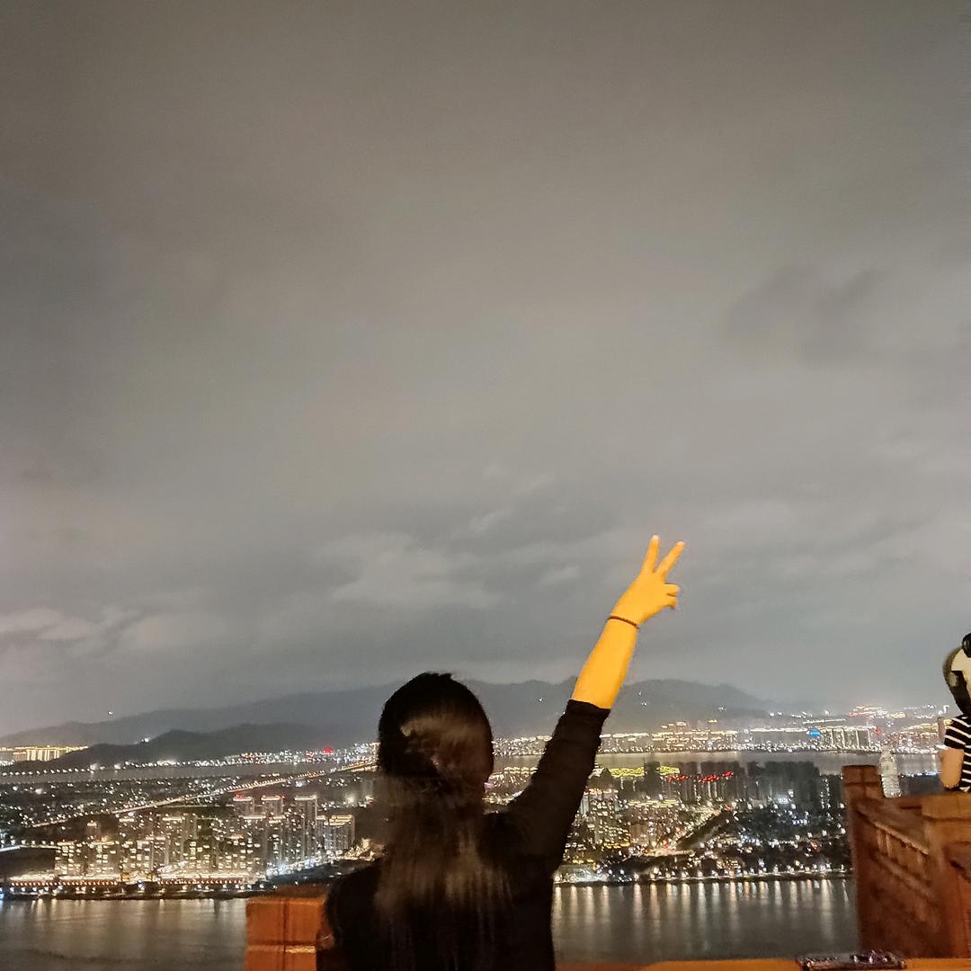 淡听细雨声