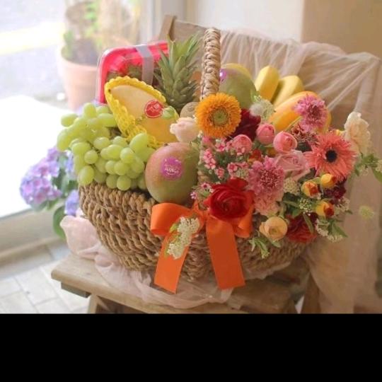 鲜花水果礼盒定制