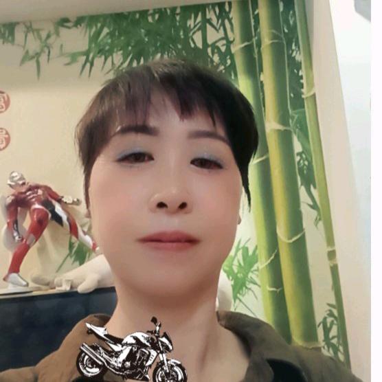 周姐