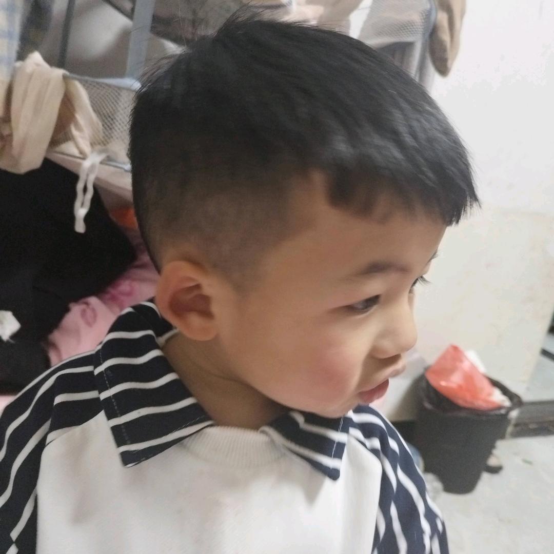 勇哥斗酒诗百篇