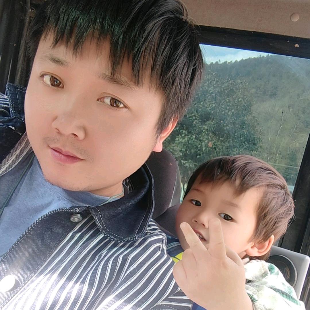 ②火山机械租赁公司黄灿，衡阳挖机王（化妆