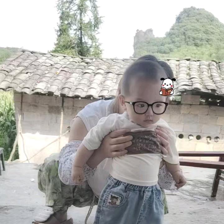 农村小伙