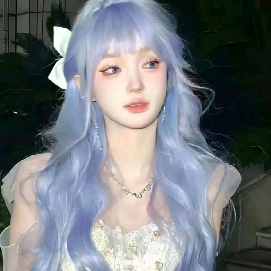 芽芽在干嘛芽