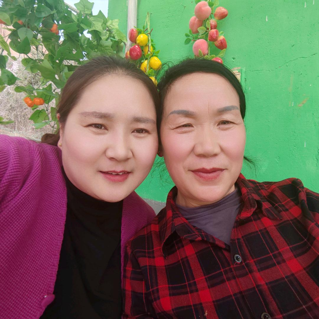 顾玲玲和甘婆婆
