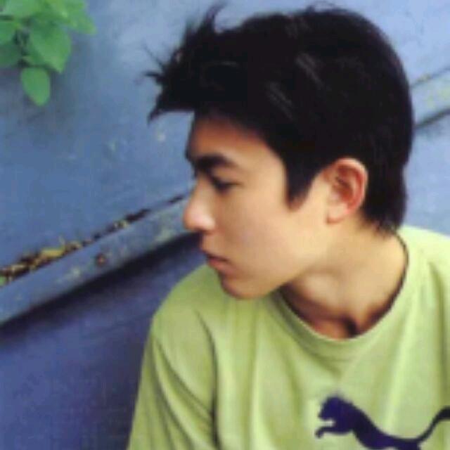 靠脸吃韭菜鸡蛋饺子