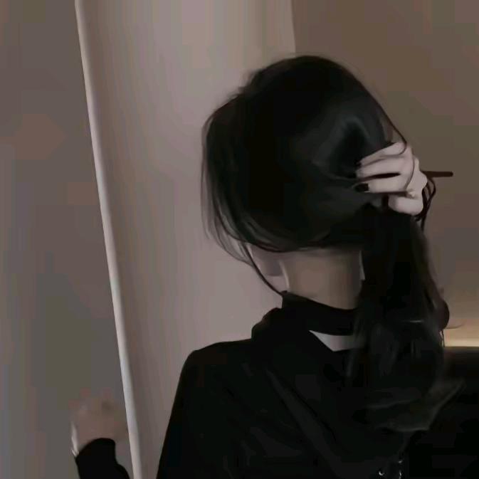 燱