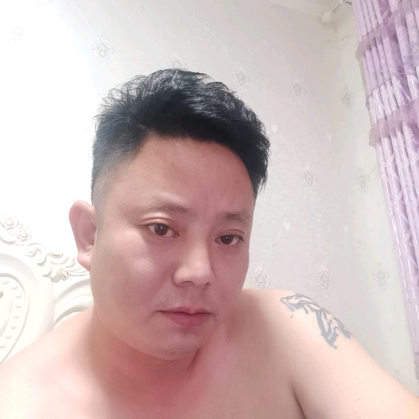 踮起脚尖吻不到爱