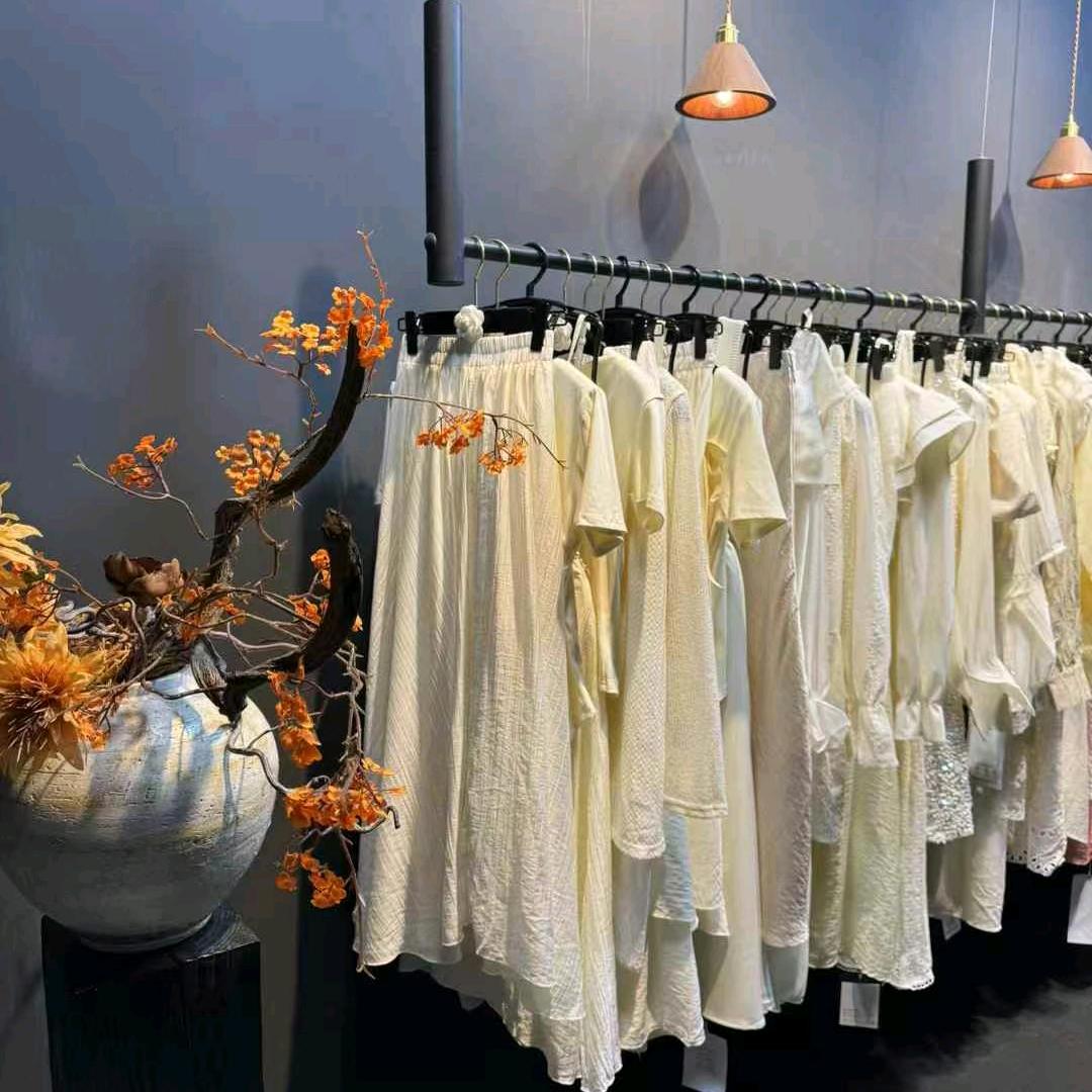 广州新款尾货批发