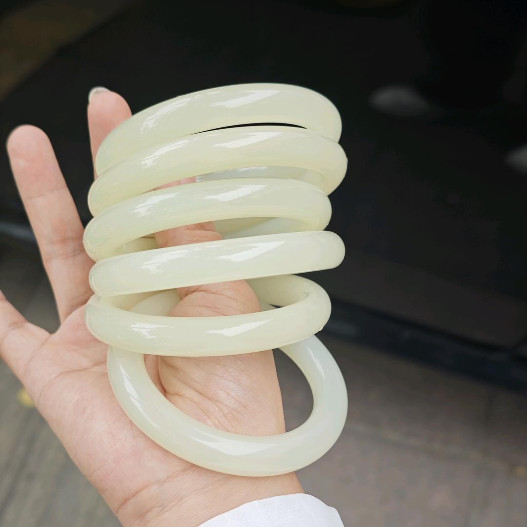 宛玉福珠宝
