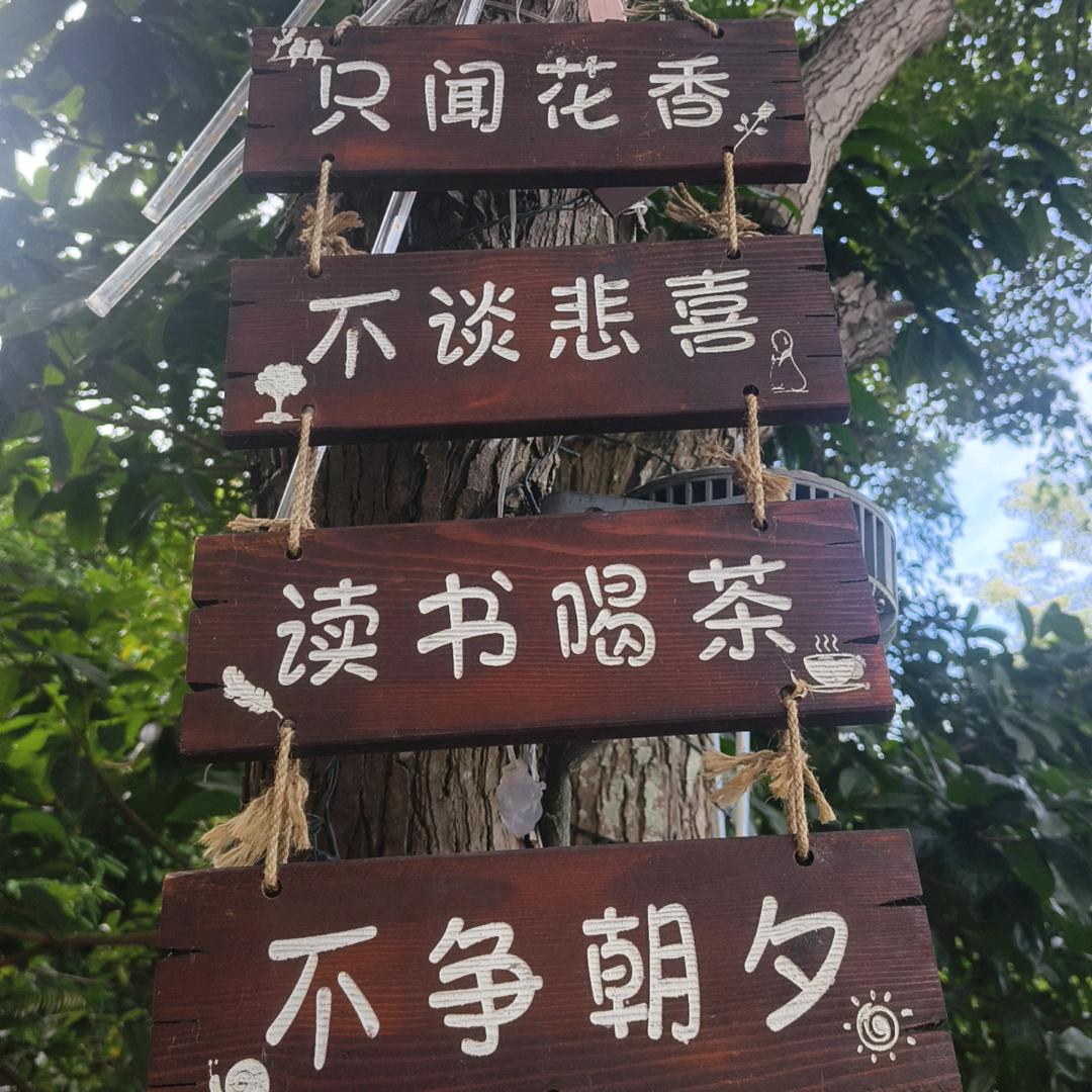 {独恋雄鹰🦅🦅🦅}