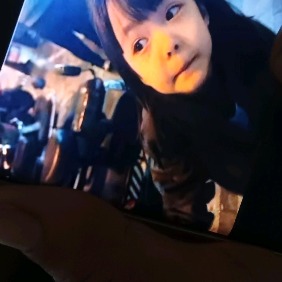 农村人。～