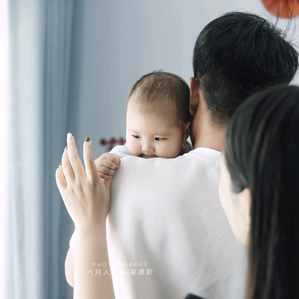 安安爸爸。