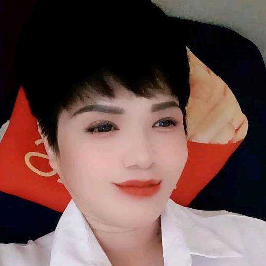 cuoc doi le loi UBQN