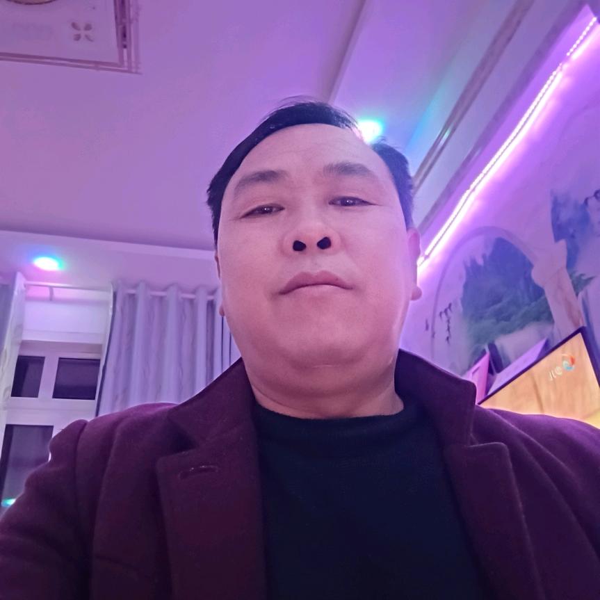 除了你我谁都不爱，