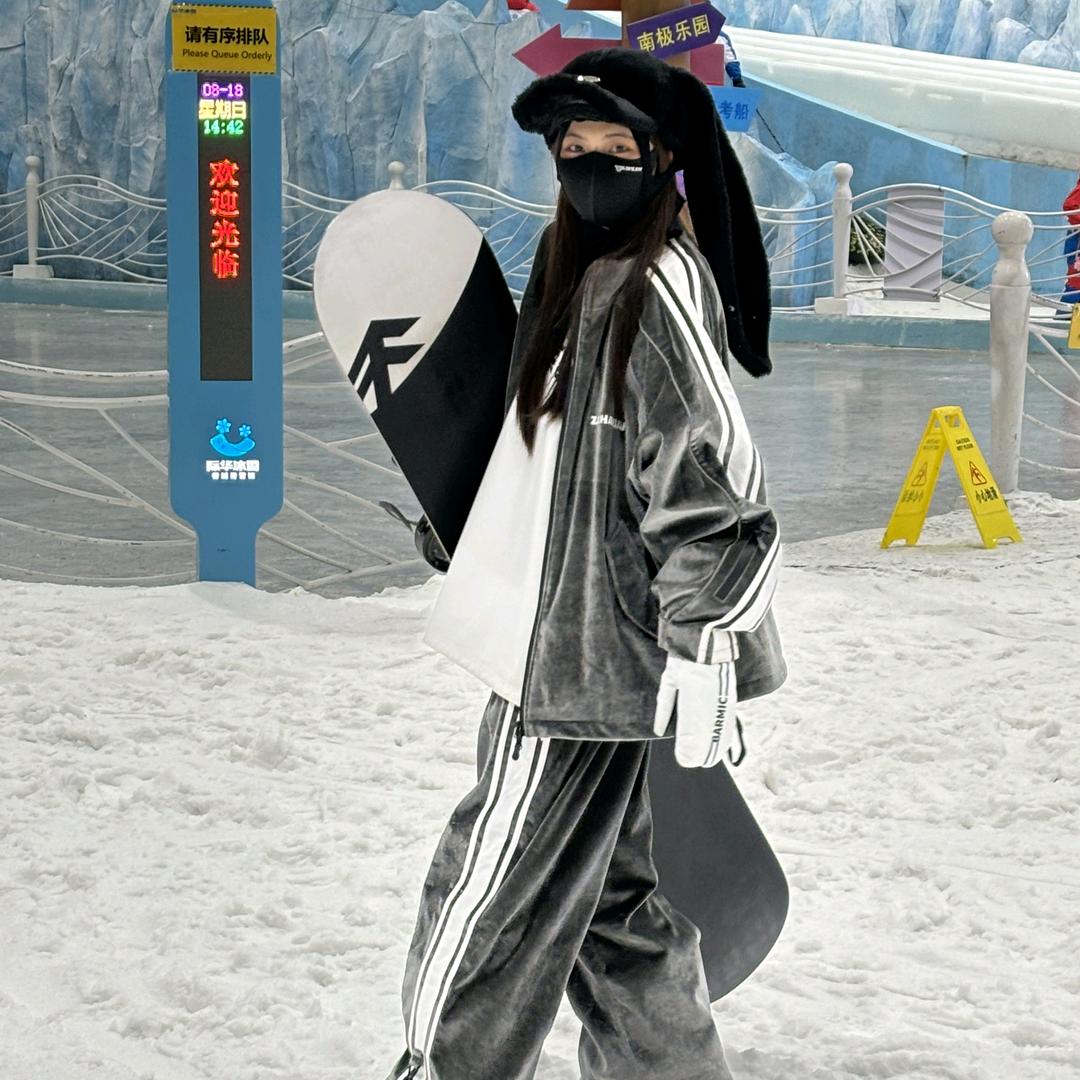 柒柒⛷（常驻甘露山🏂）