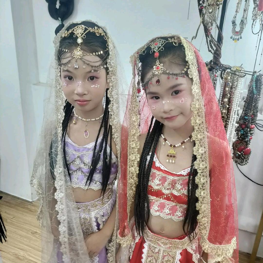 এ᭄💞ღ᭄琼琼ঞ᭄༊