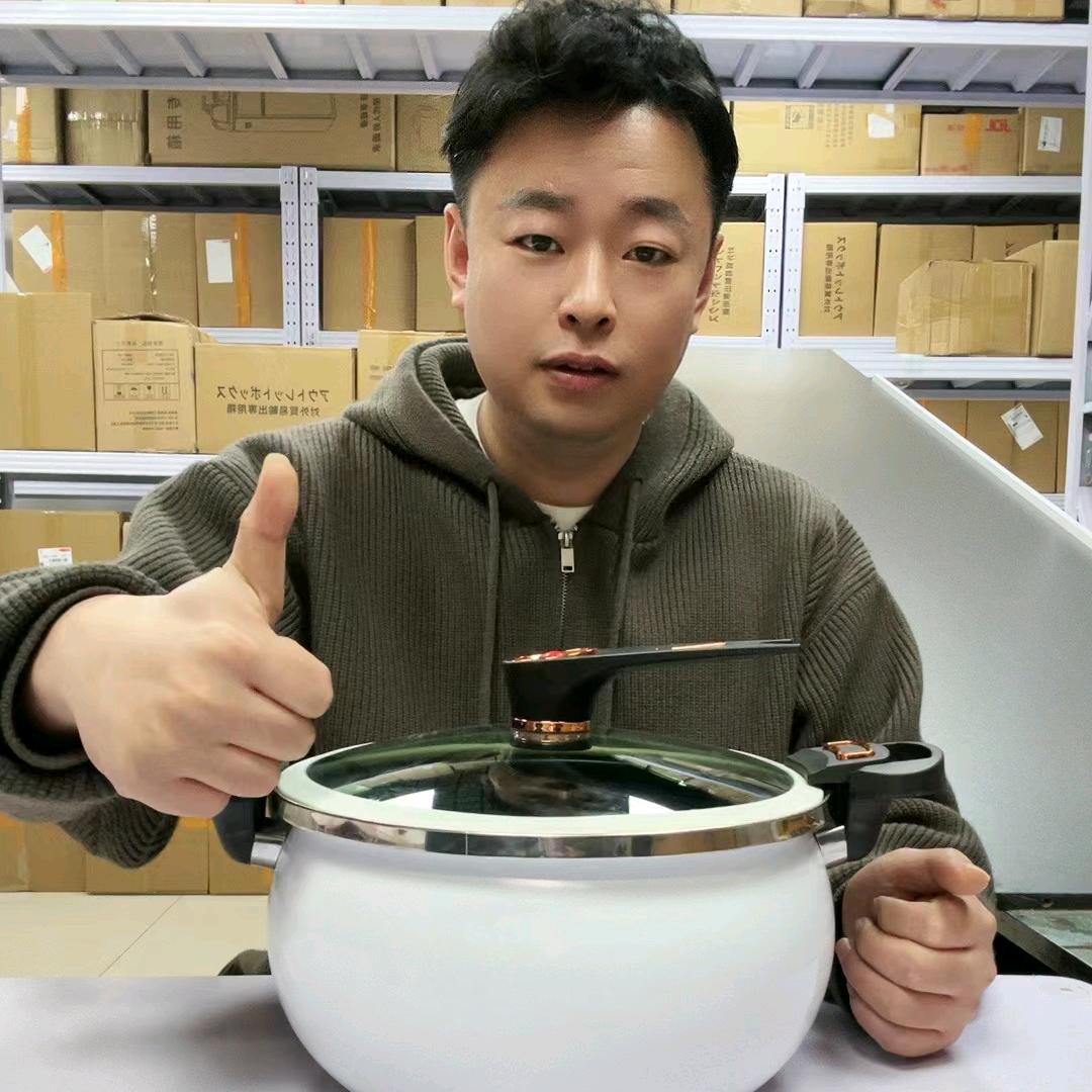 小老弟外贸仓