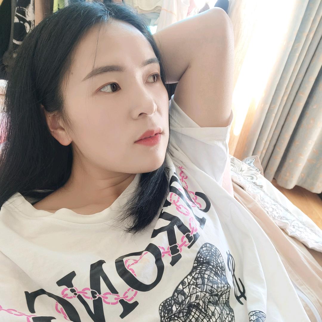 胡丽