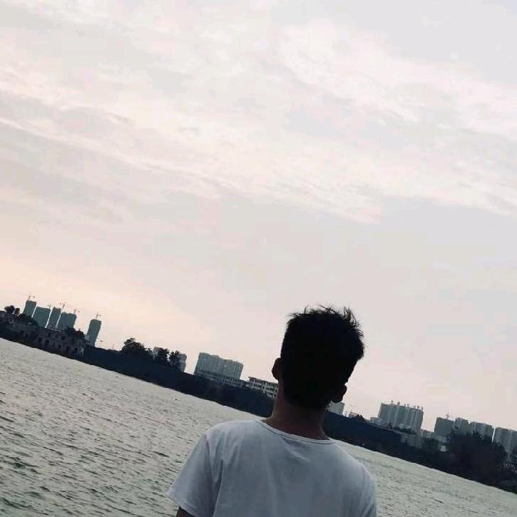 微巍