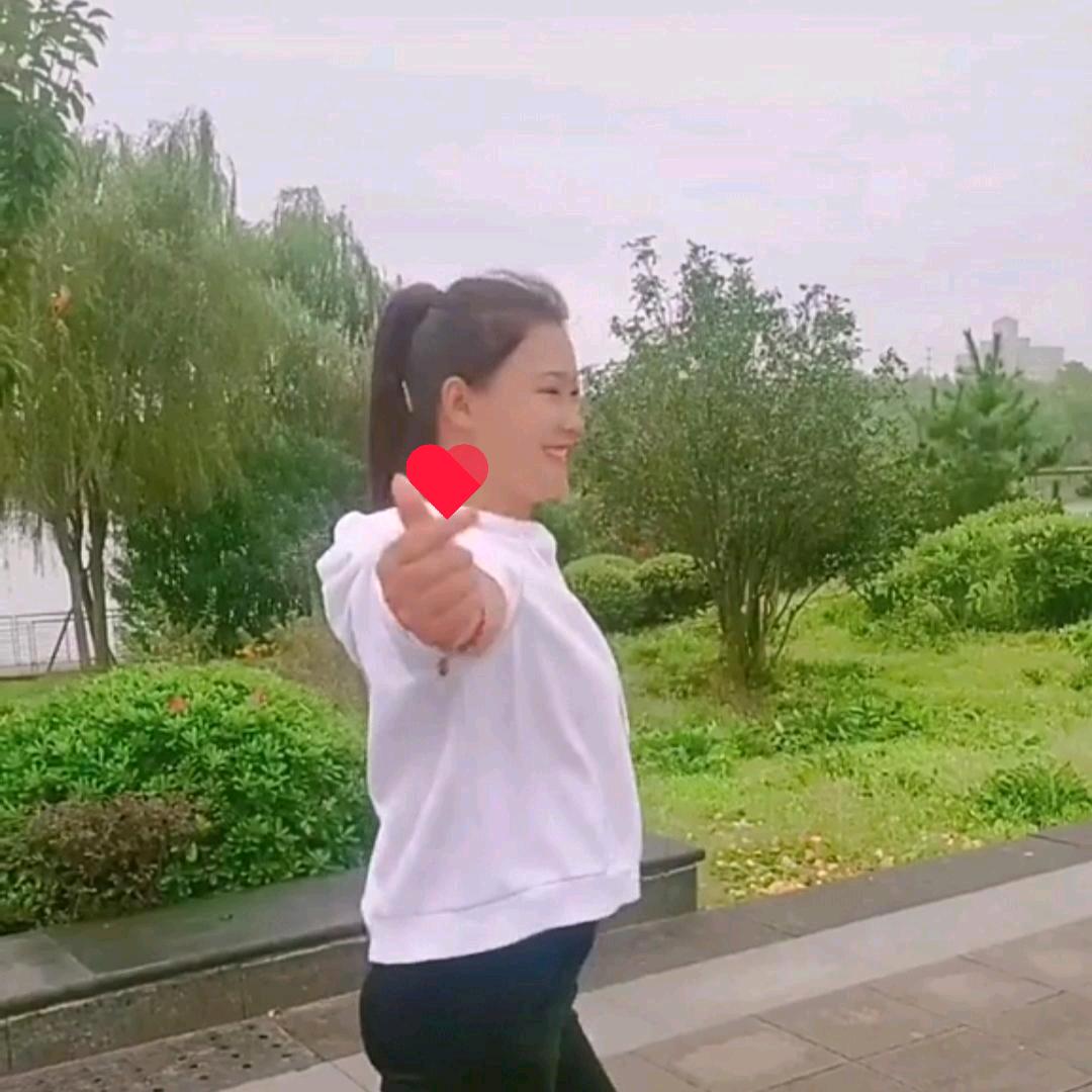 🐬牡丹💃（承蒙厚爱）