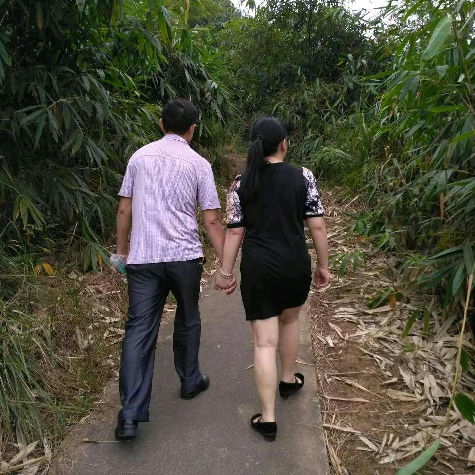 玉洁芬芳《爱跳舞的小姐姐》😁😁😁