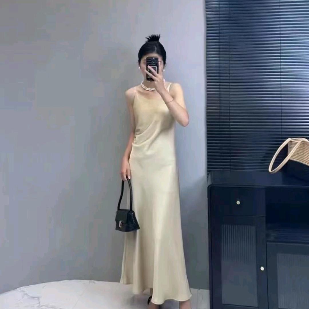 小鹿家服饰