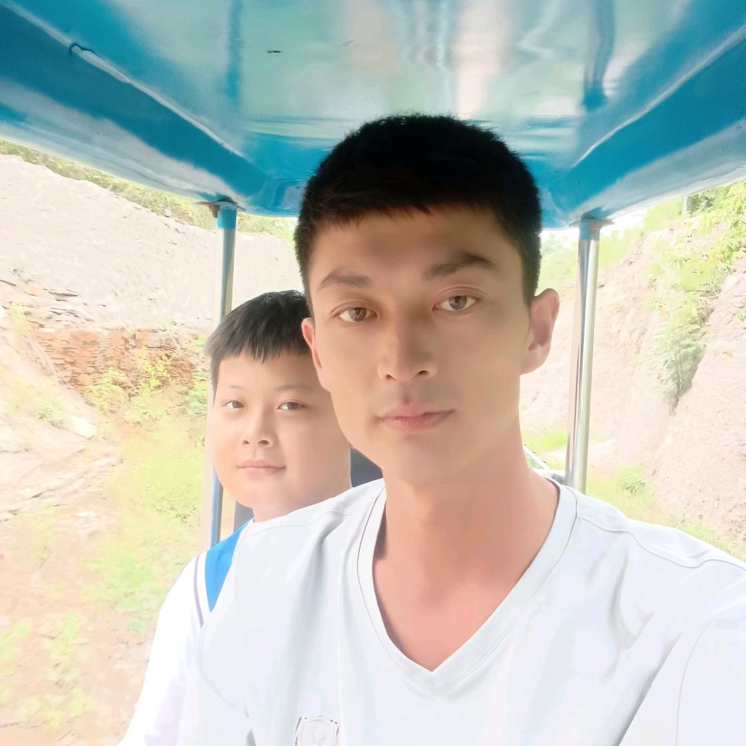 济南小薛彩钢 （飓风救援队）