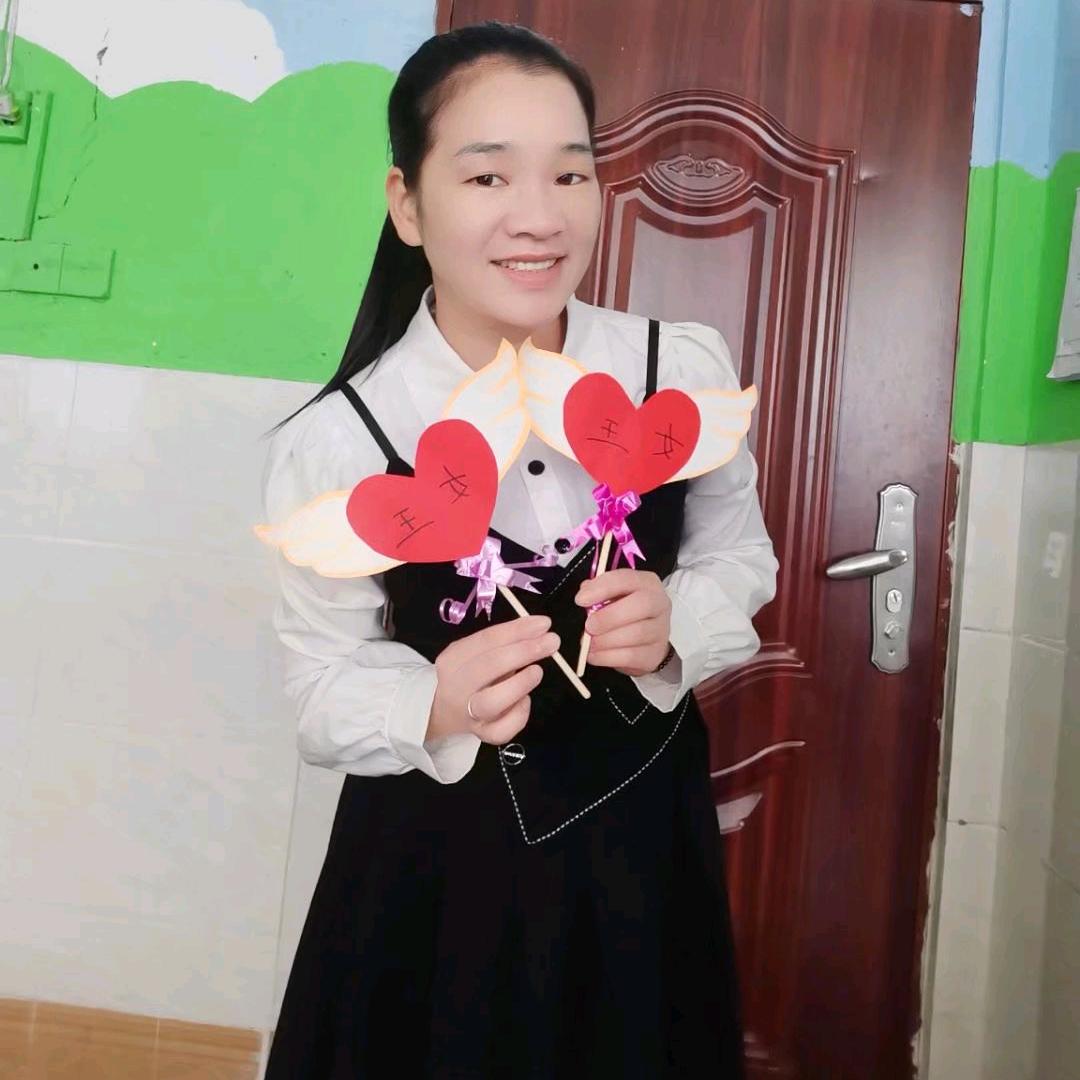 老黎表嫂（庞雪）