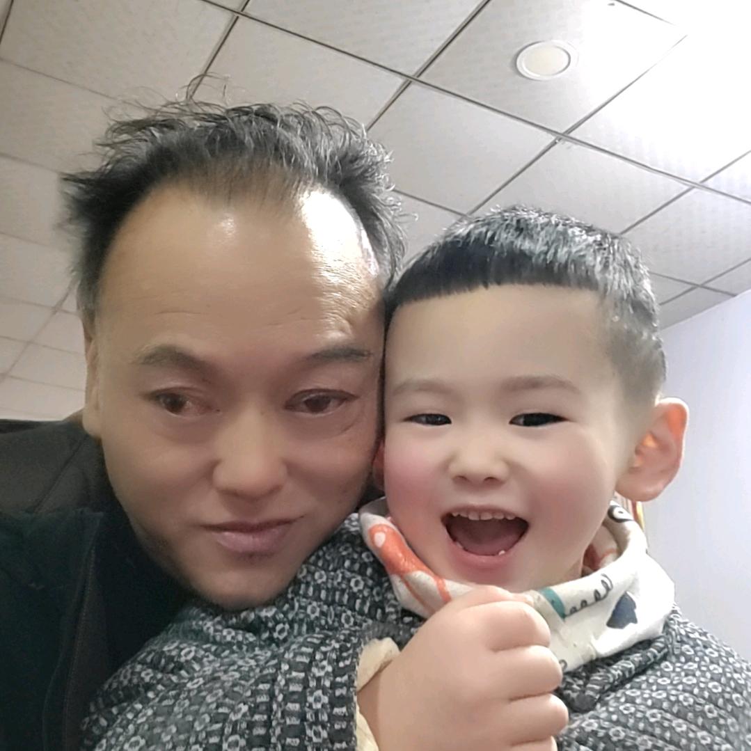 逛瀑的鬼