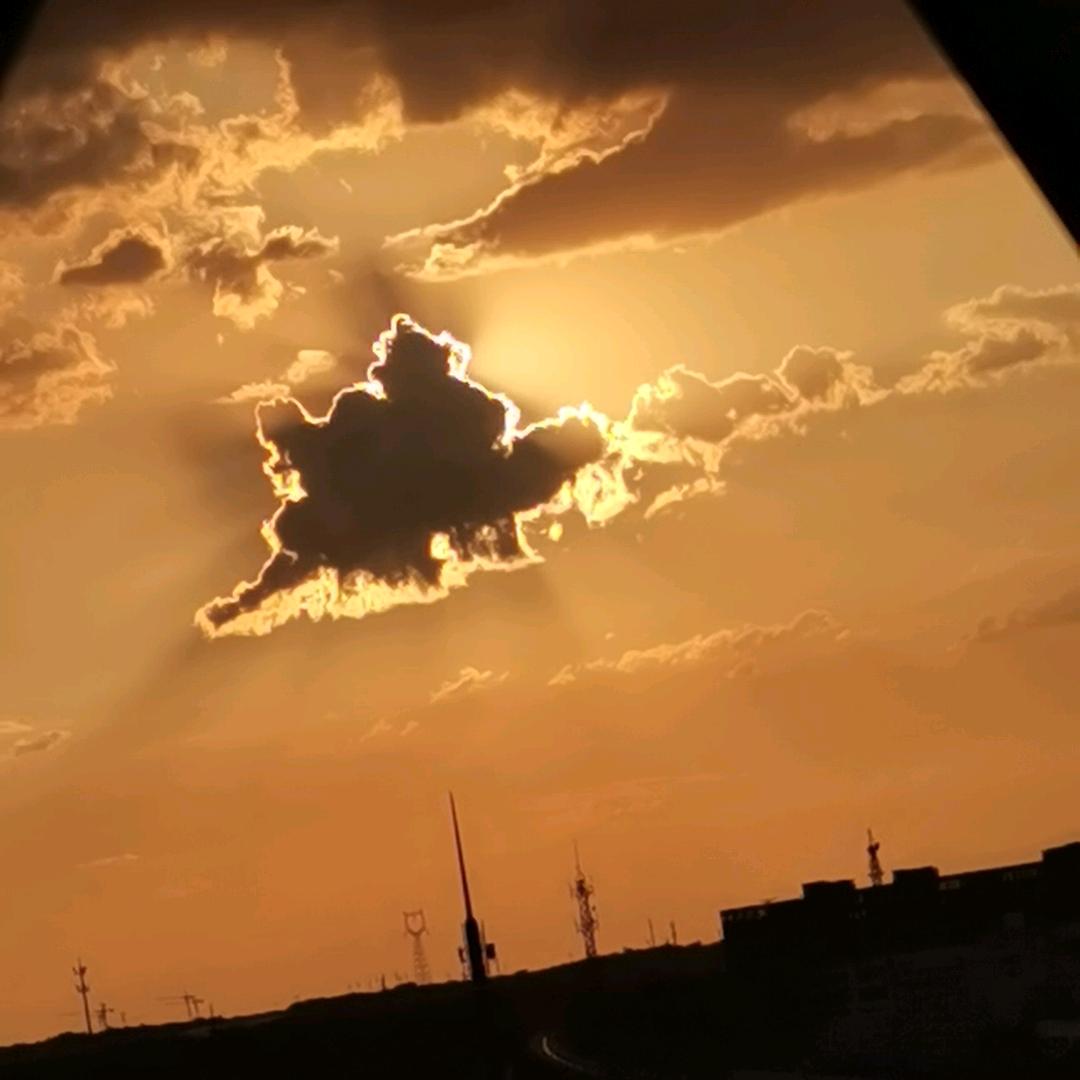 AAAAAAA AAAA