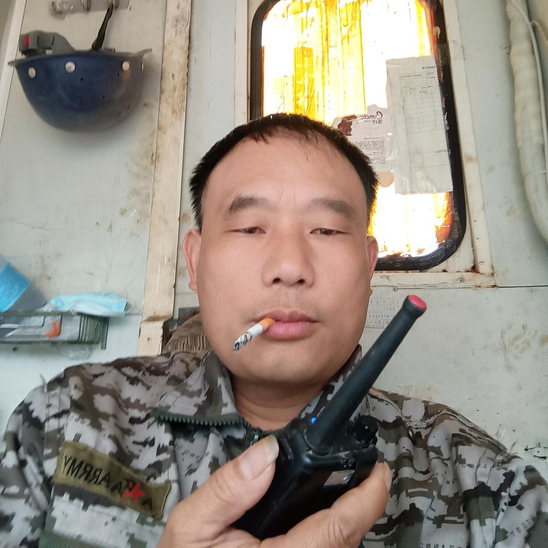 塔吊空中搬运工