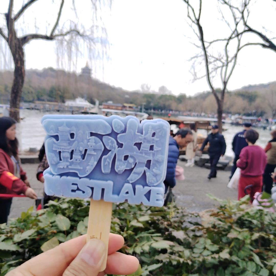给点阳光就灿烂（拒私聊）