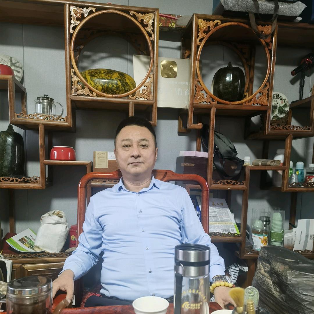 正坤源种业公司万城哥