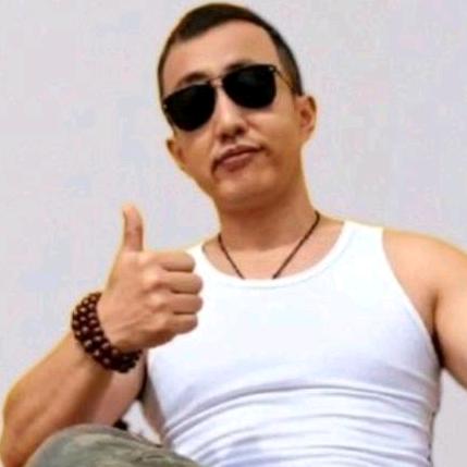 嘿！阿伟