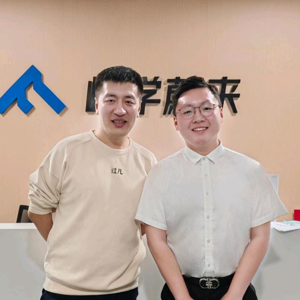 峰学未来王子老师