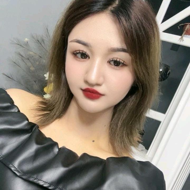 Almira~🧸